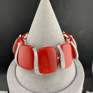 Vintage Lisner Bracelet Silver Tone Red Thermoset Signed 7"